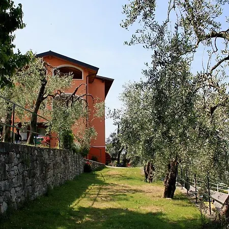Monja Κάμπινγκ Brenzone sul Garda